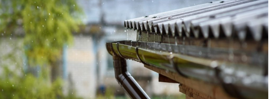 rainwater gutter pipe